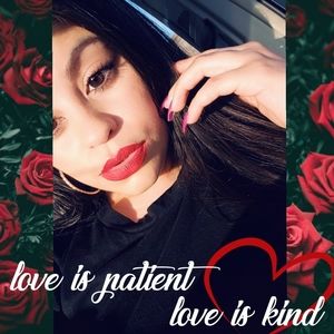 Meet your Posher, Lina eliza